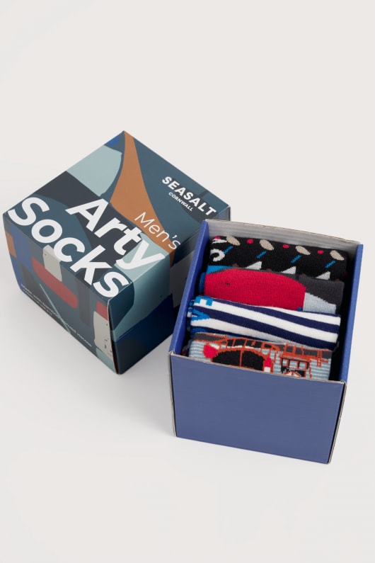 geschenkbox mit 4 männer-boots-seemann socken