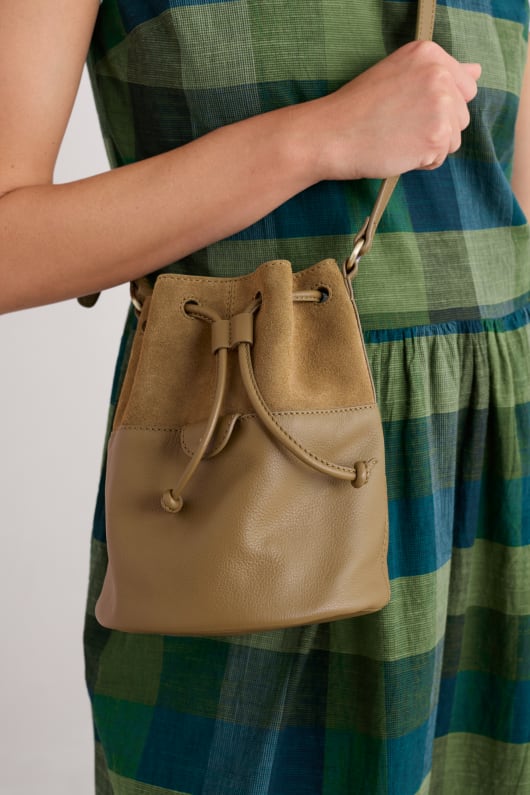 mor flut wildleder und leder eimer tasche
