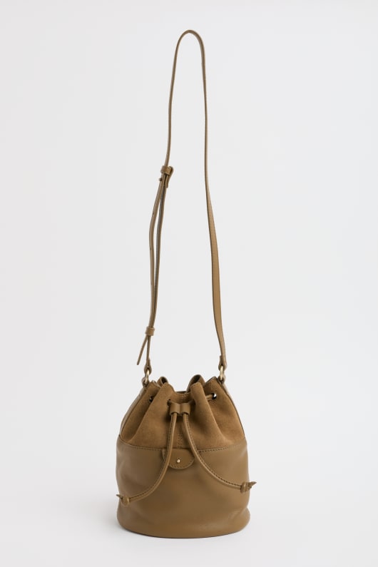 mor flut wildleder und leder eimer tasche