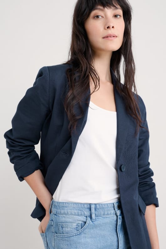erica fitted blazer