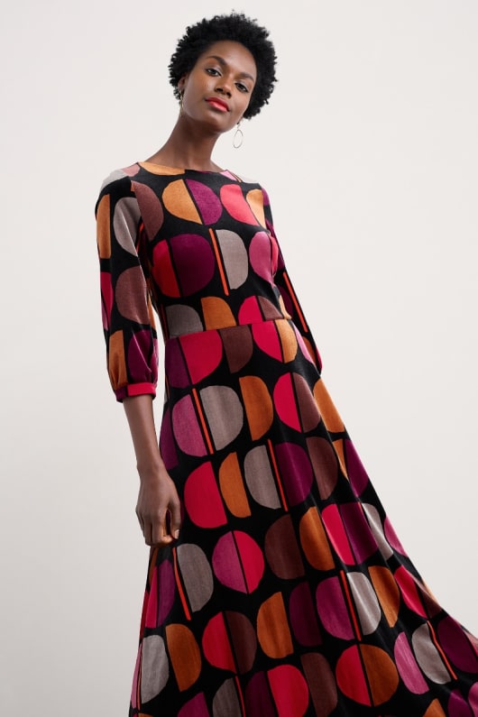 oak cottage velvet dress