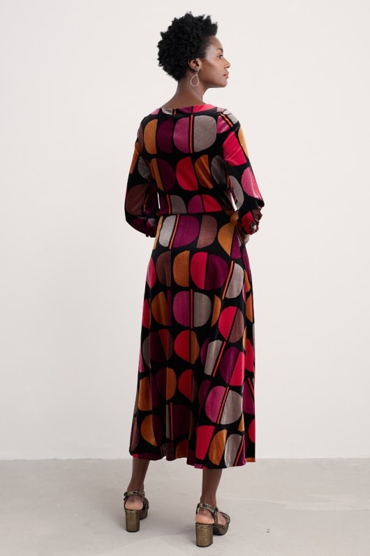 oak cottage velvet dress