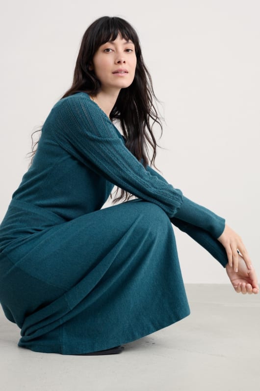 silbermöwe strickkleid in gots-zertifizierte bio-baumwolle