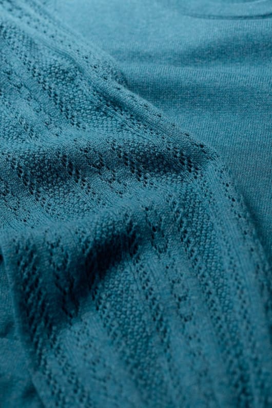 silbermöwe strickkleid in gots-zertifizierte bio-baumwolle