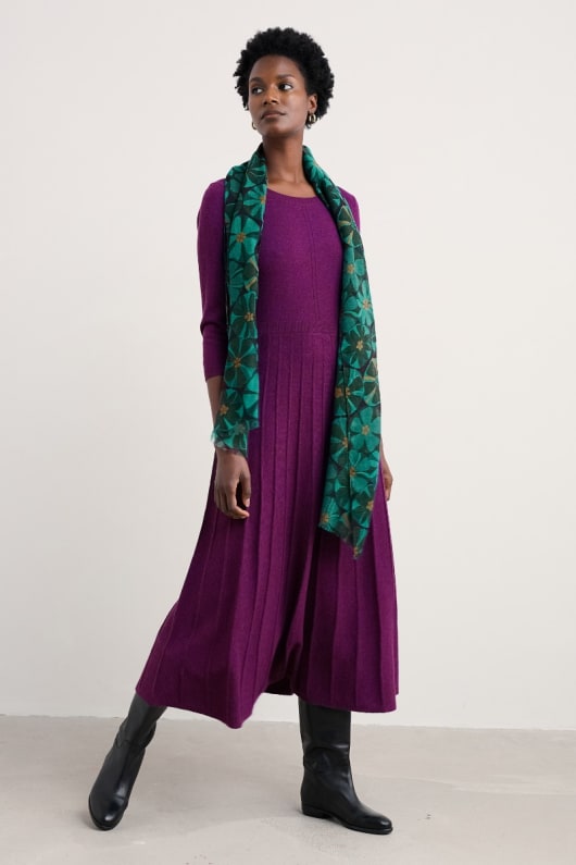 folk-song-gestrickte midi kleid