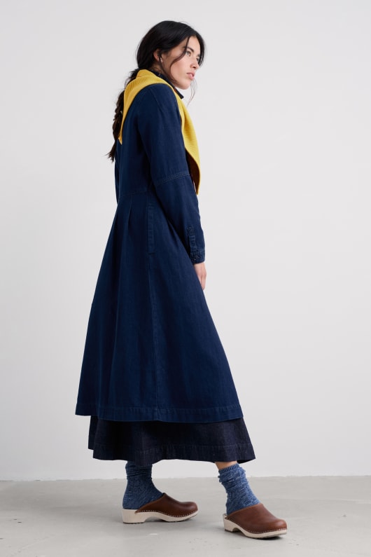umrisse t-shirt kleid