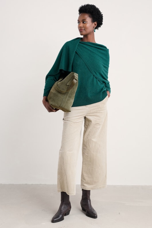 serenity jumper with detachable scarf