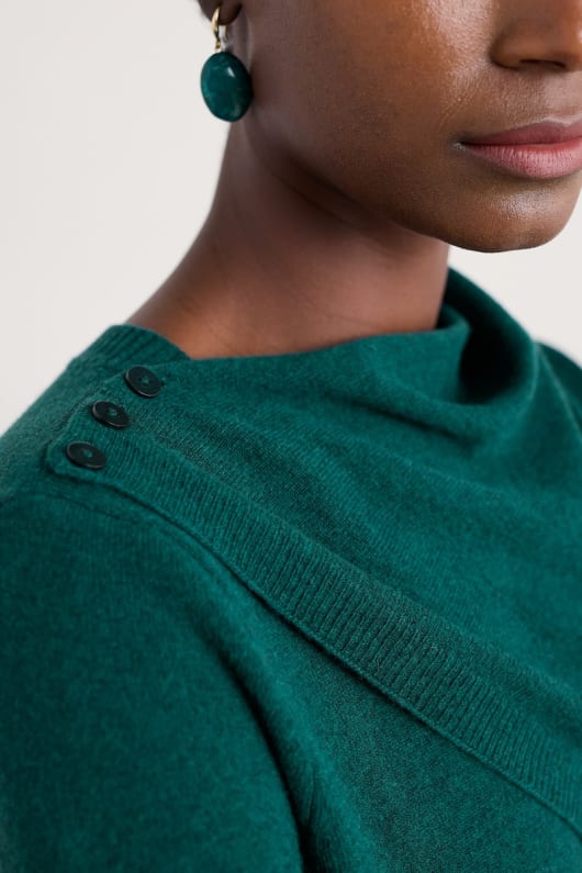 serenity jumper with detachable scarf