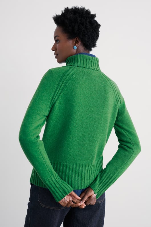 basset cove jumper gemacht mit merino wolle