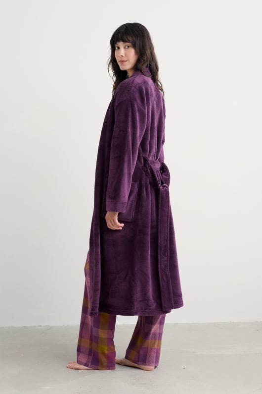 vertuschen kleid