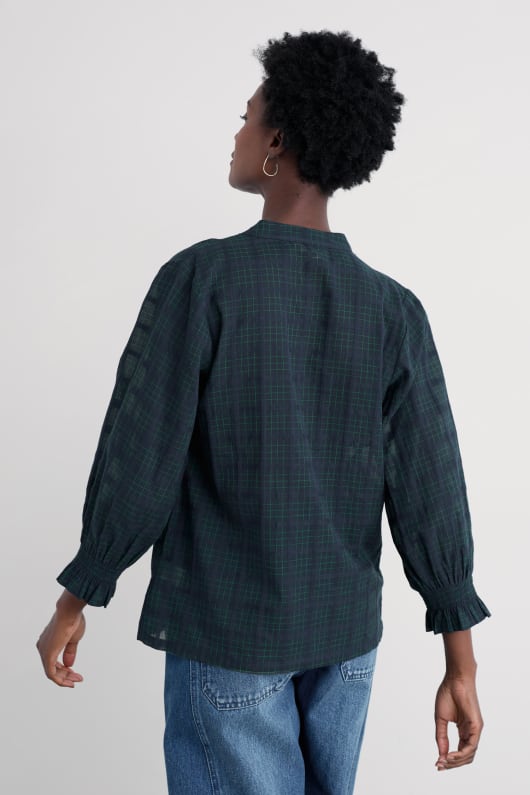 wild-sauerampfer-button-up-top
