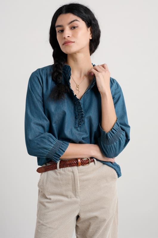 federstern-chambray top