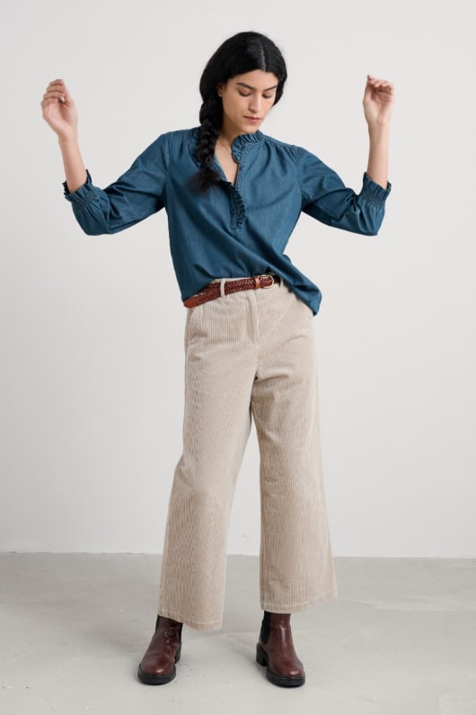federstern-chambray top