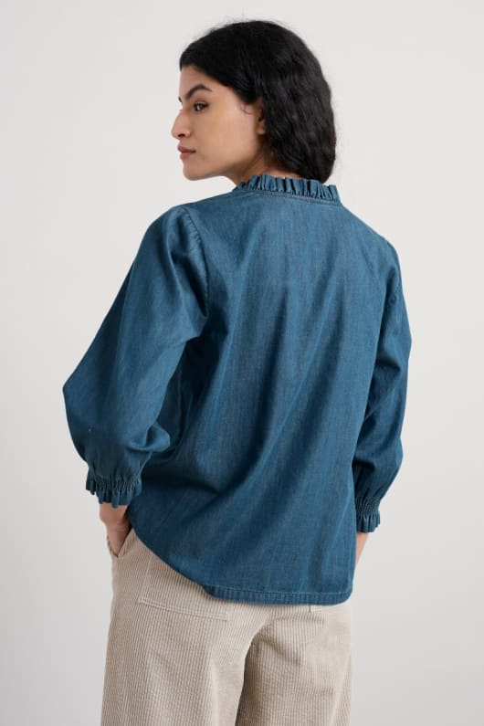 federstern-chambray top