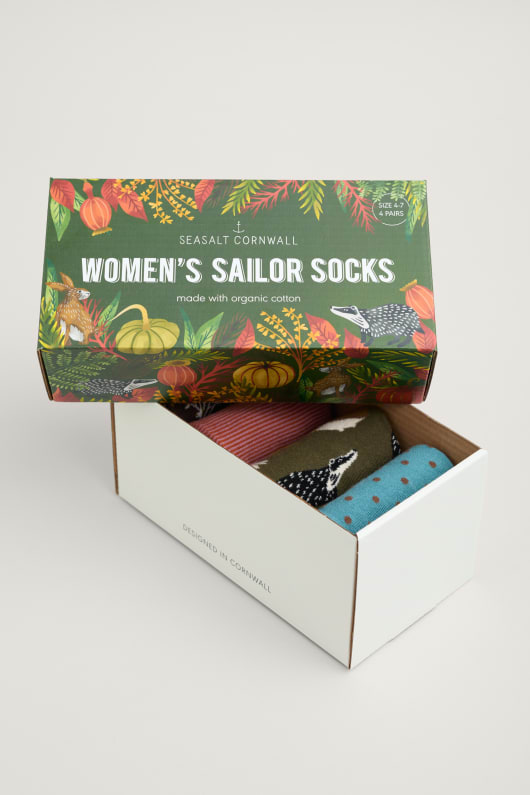 geschenkbox mit 4 wildlife-muster-frauen matrosen socken