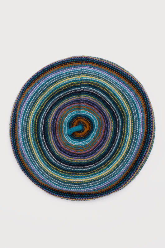 fruchtig gestrickte baskenmütze