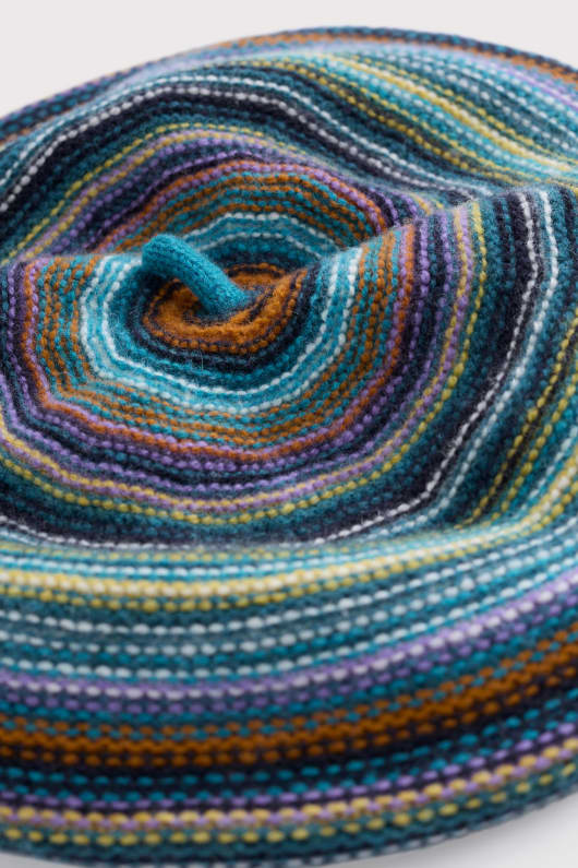 fruchtig gestrickte baskenmütze
