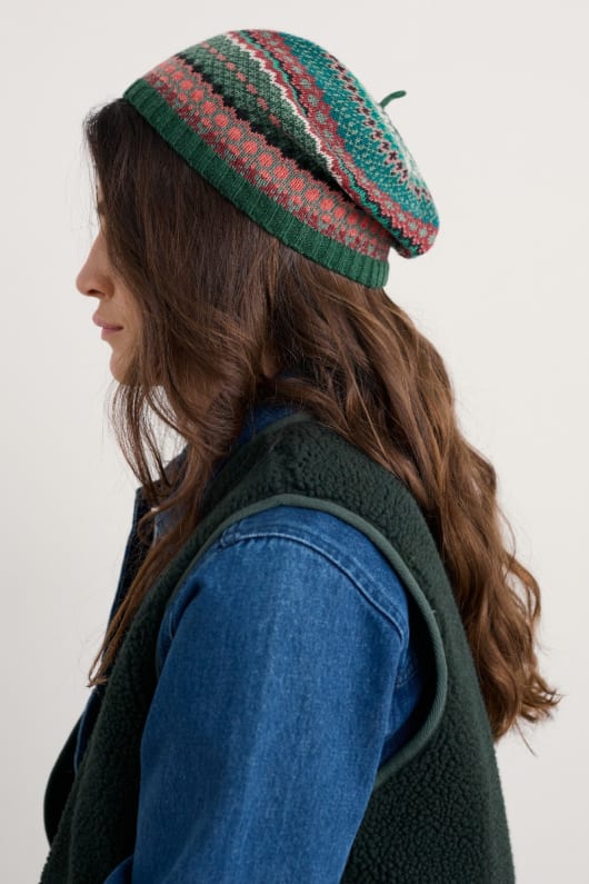 bramble jelly beret